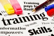 Werkgevers investeren weer meer in trainingen.